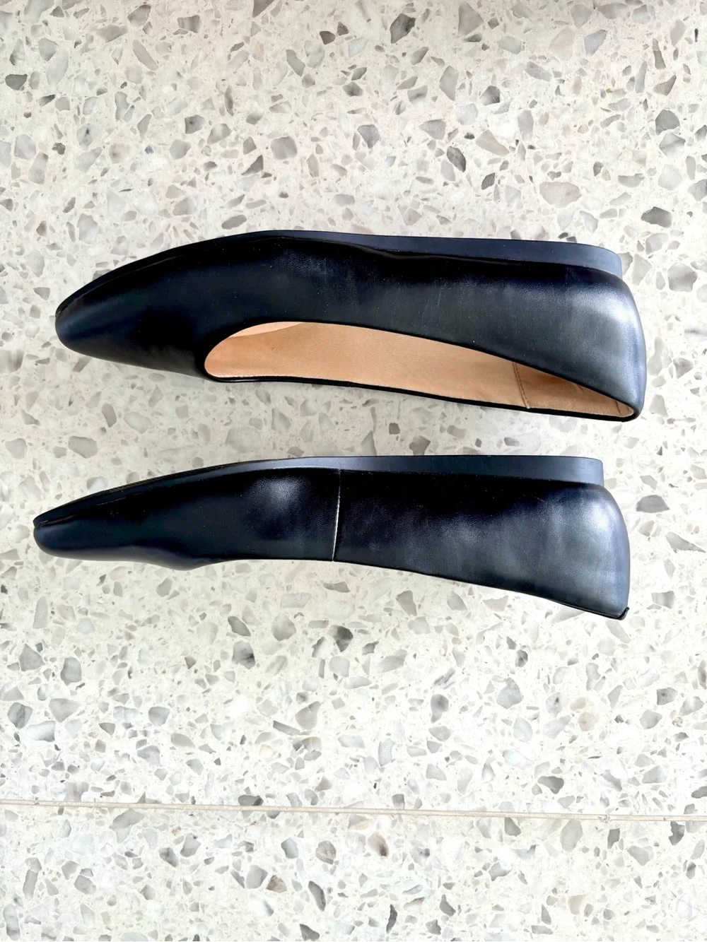 Easy Spirit Black Pointed-Toe Slip-On Flats